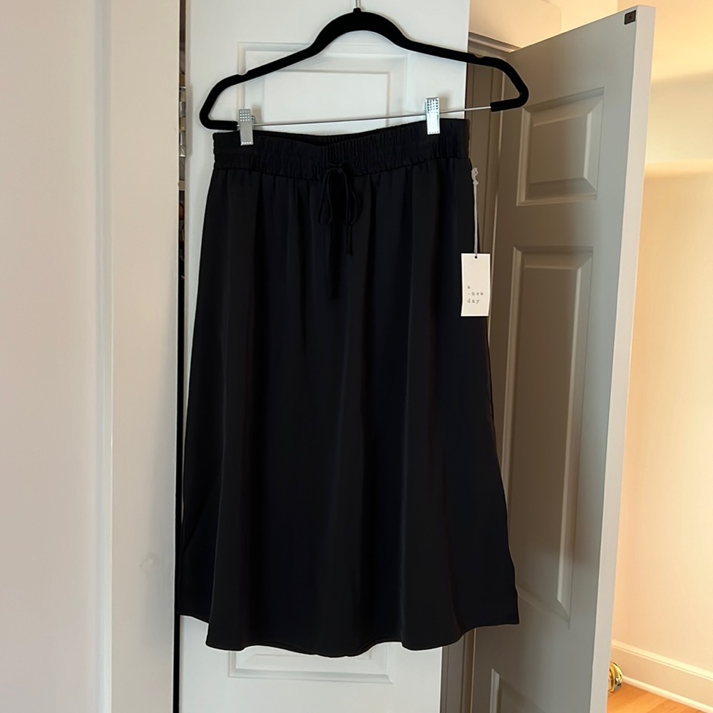A New Day Black MIDI Skirt